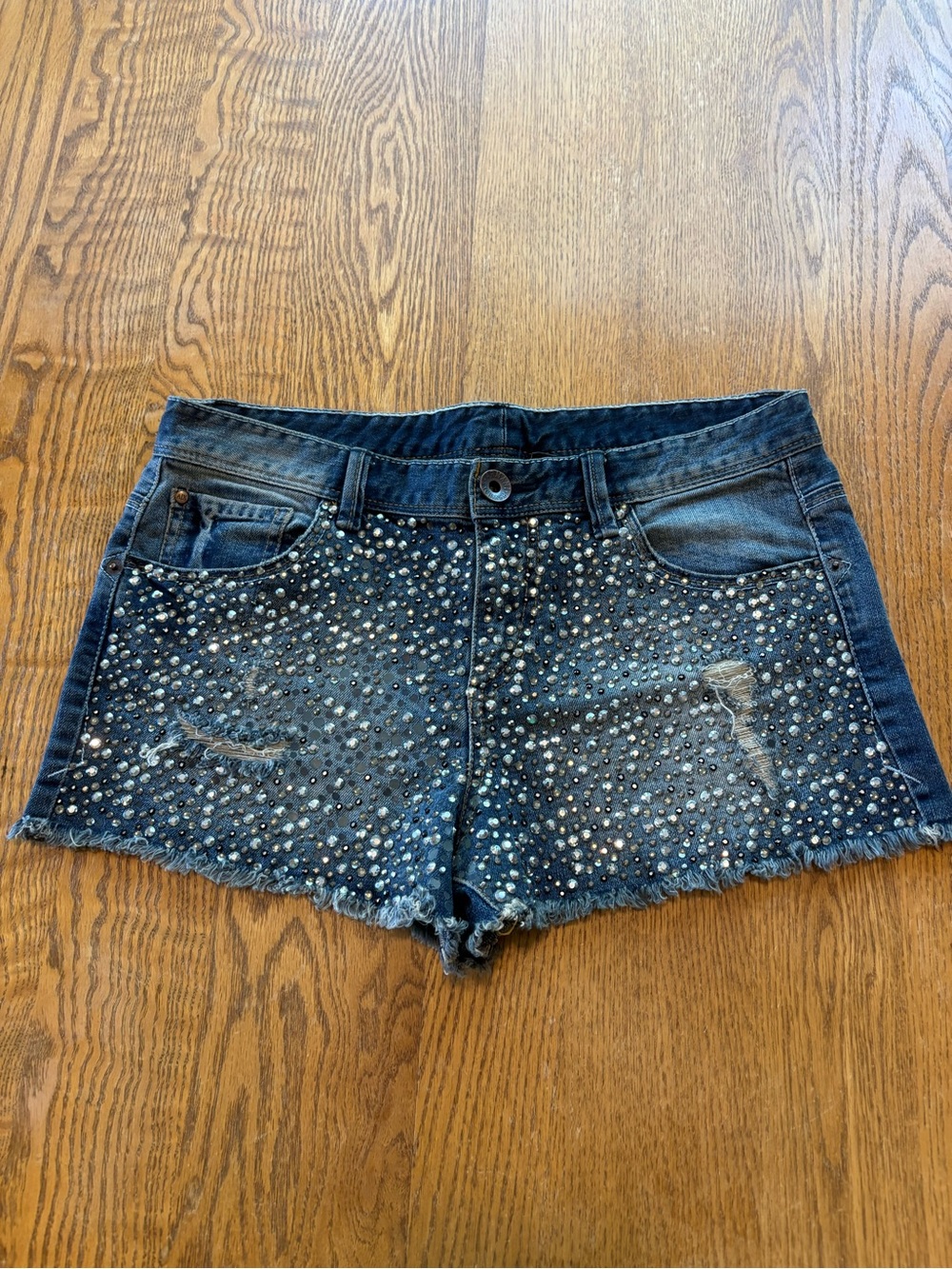 Armani Exchange Studded Distressed Cutoff Jean Shorts Size 4